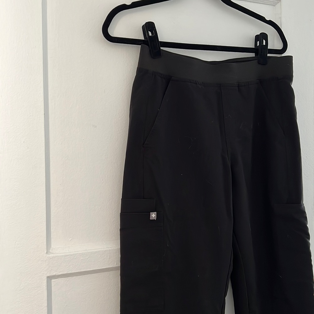 Figs Scrub Pants (size small)